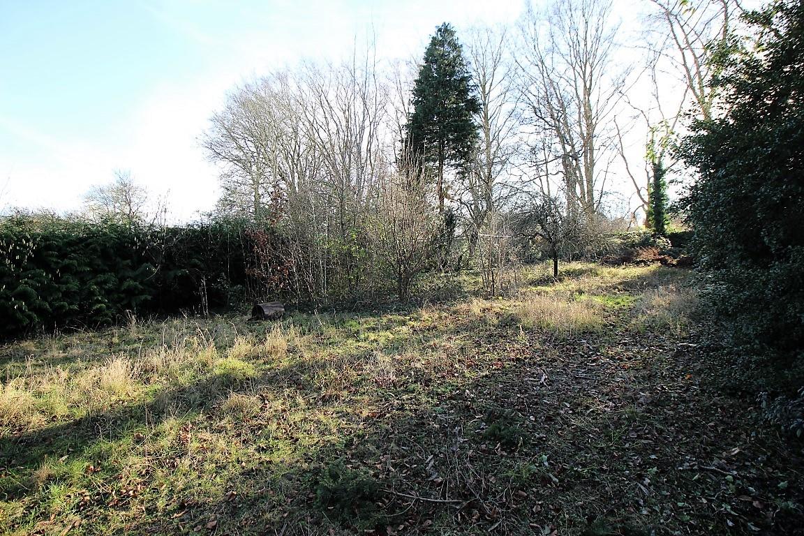 Oak Tree Road, Tilehurst, Reading